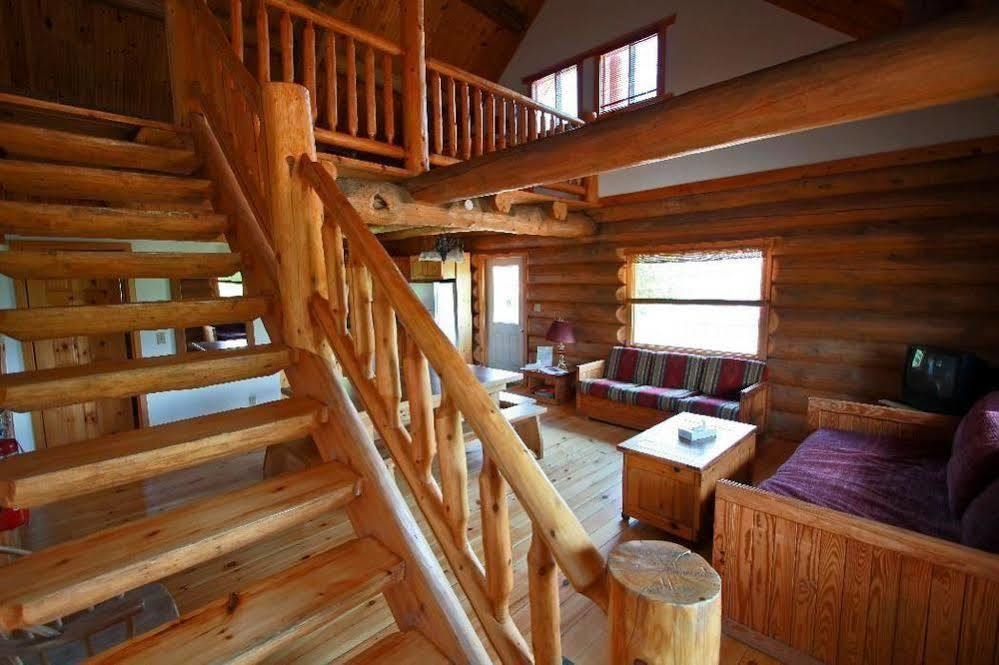 Wilderness Tours Rafting Resort Foresters Falls Εξωτερικό φωτογραφία